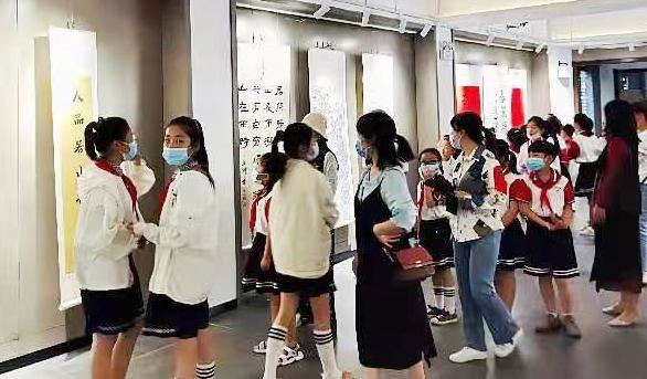 萧县实验小学举办庆祝建党100周年师生书画展(图1)
